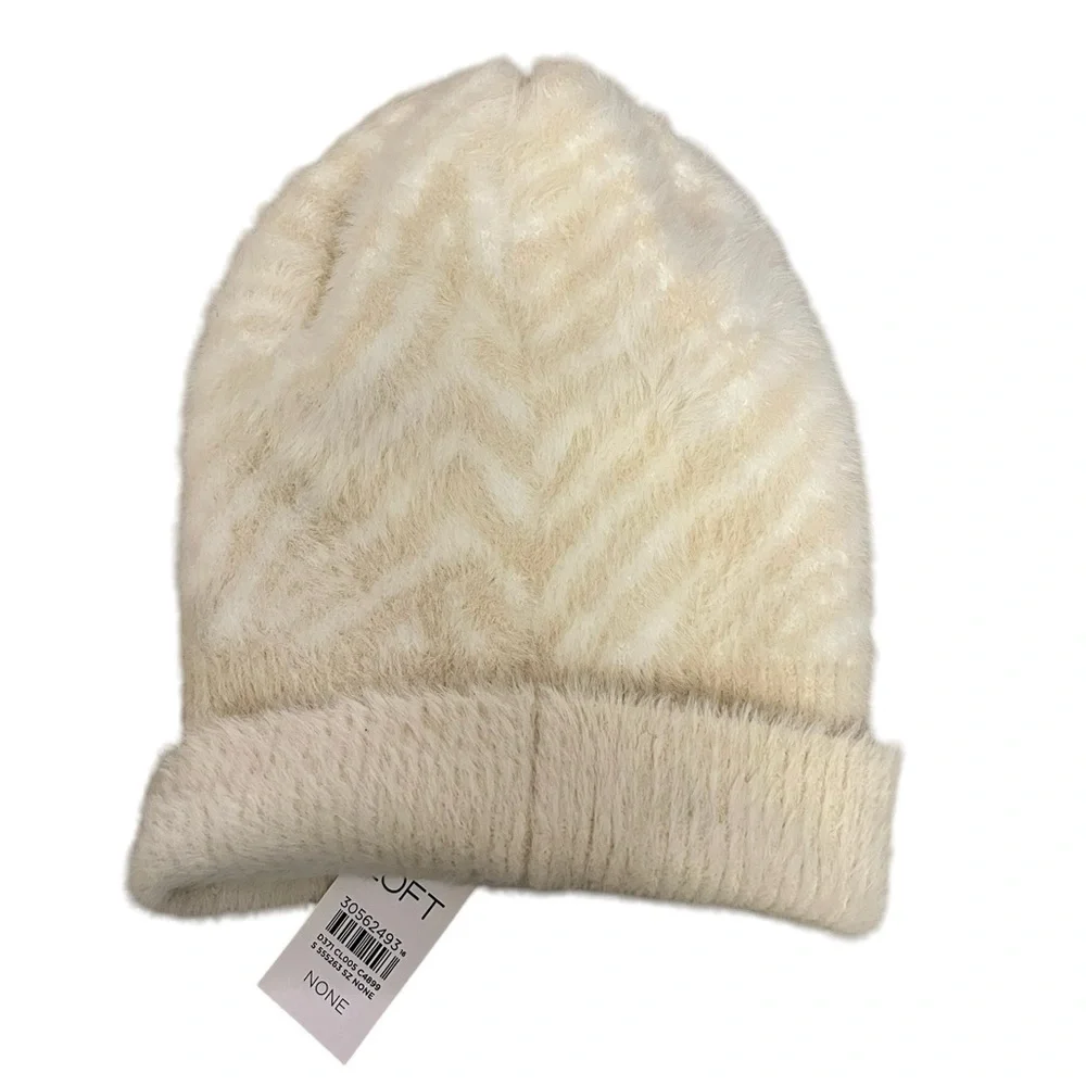 LOFT Fuzzy Knit Cream & White Chevron Hat / Beanie